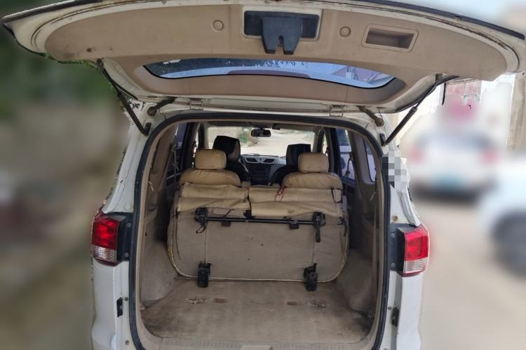 Used Wuling Hongguang 2015 1.5L S1 Standard China V-Emission Standards Trunk