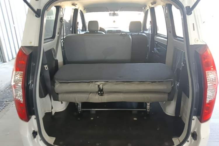 Used Wuling Hongguang 2015 1.5L S Basic Version China V Standard Trunk