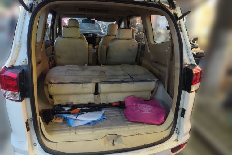 Used Wuling Hongguang 2015 1.5L S1 Standard China V-Emission Standards Trunk