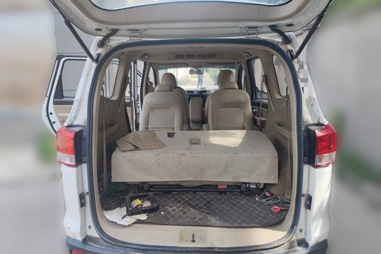 Used Wuling Hongguang 2015 1.5L S1 Comfort China V Standard Trunk