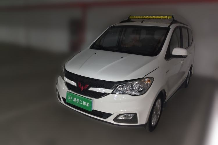 Used Wuling Hongguang 2015 1.5L S1 Comfort China V Standard Guazi used car, China used car export, Used car for sale, Used Wuling cars, Cheapest cars for sale