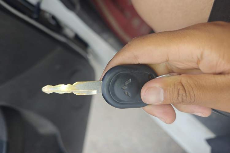 Used Wuling Hongguang 2015 1.2L S Base Model China V Standard Vehicle Key