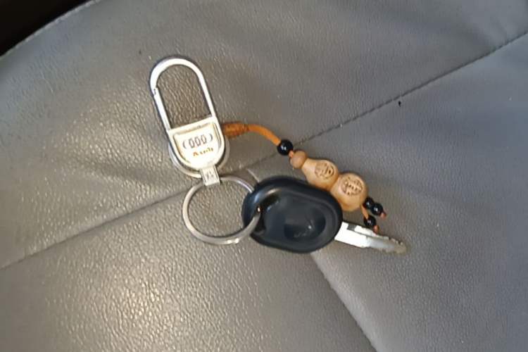 Used Wuling Hongguang 2015 1.5L S Basic Version China V Standard Vehicle Key