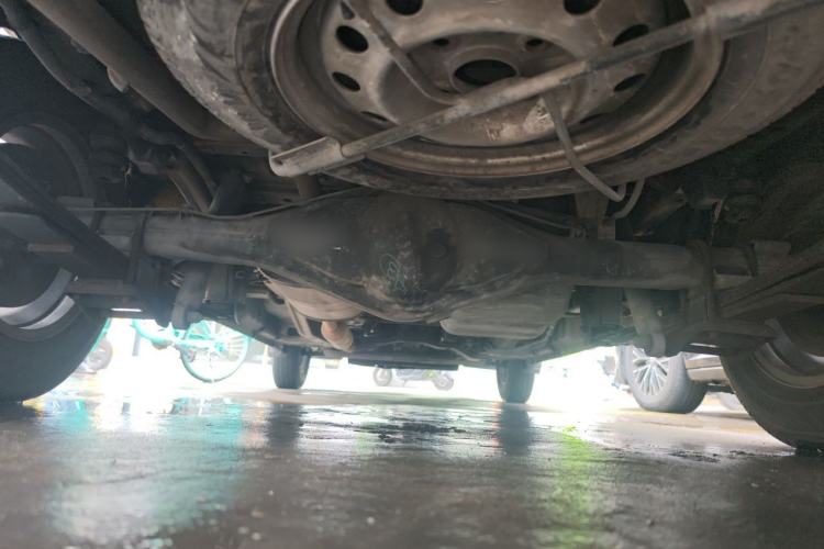 Used Wuling Hongguang 2015 1.5L S1 Standard China V-Emission Standards Chassis Rear