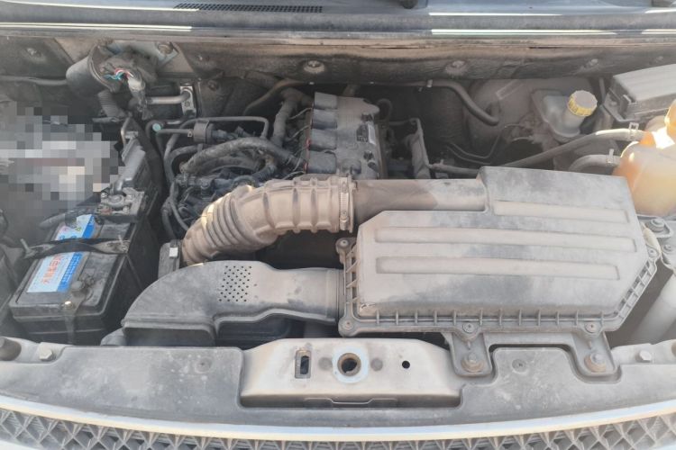 Used Wuling Hongguang 2015 1.2L S Base Model China V Standard Engine Bay