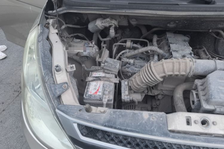 Used Wuling Hongguang 2015 1.5L S1 Standard China V-Emission Standards Engine Bay Right