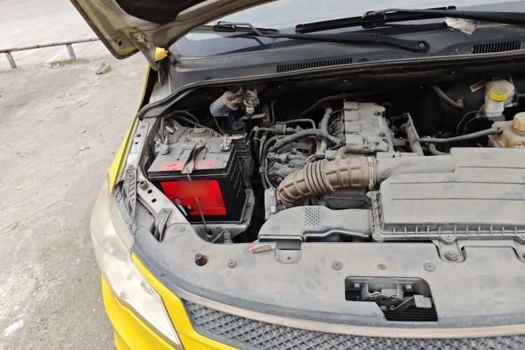 Used Wuling Hongguang 2015 1.5L S1 Standard China V-Emission Standards Engine Bay Right