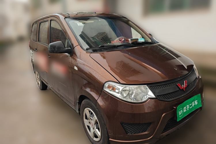 Used Wuling Hongguang 2015 1.2L S Base Model China V Standard Front Right 45 Deg