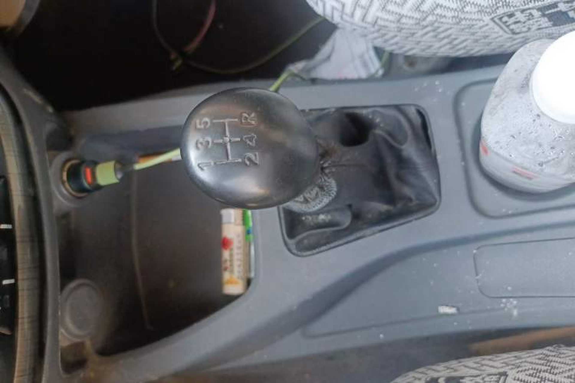 Used Wuling Hongguang 2015 1.5L S Basic Version China V Standard Gear Lever