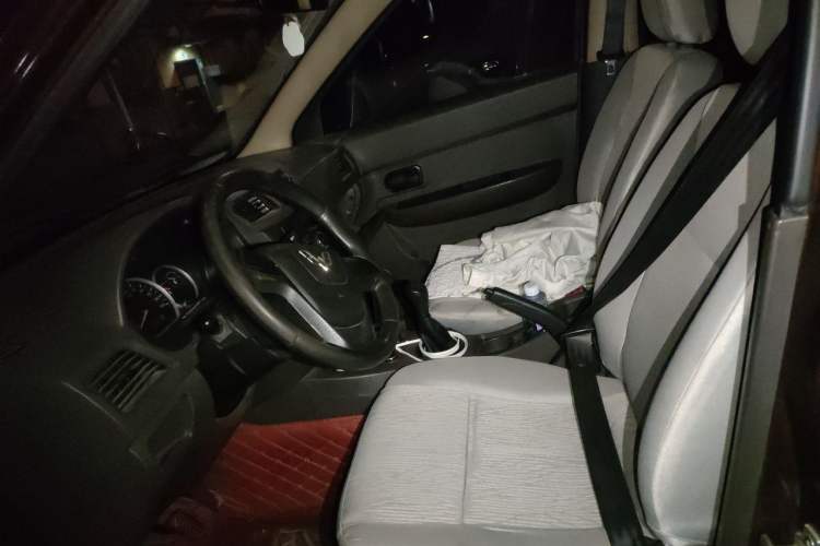 Used Wuling Hongguang 2015 1.5L S Base Model China IV Left Front Seat