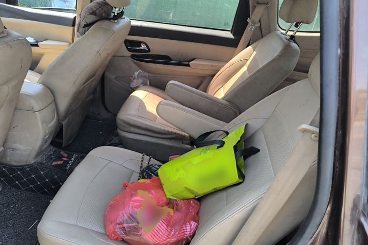 Used Wuling Hongguang 2015 1.5L S1 Comfort China V Standard Left Rear Seat