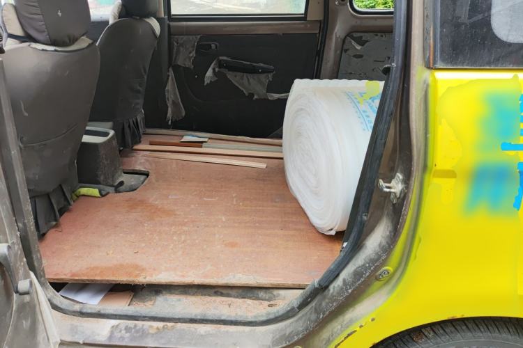 Used Wuling Hongguang 2015 1.5L S Base Model China IV Left Rear Seat