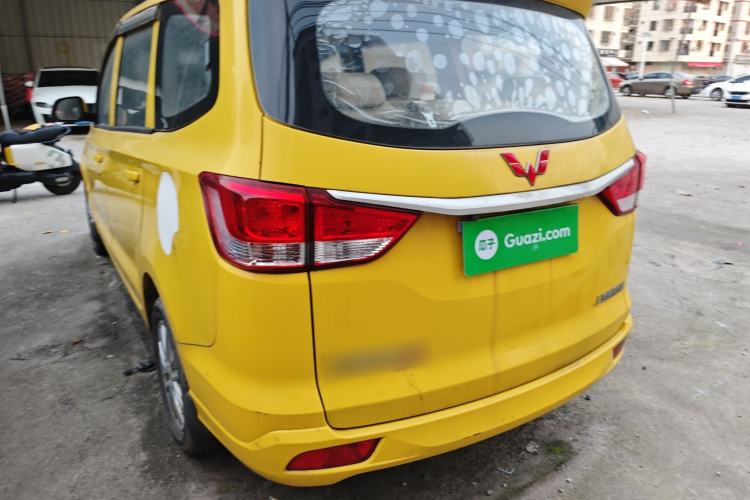 Used Wuling Hongguang 2015 1.5L S1 Standard China V-Emission Standards Rear Left 45 Deg
