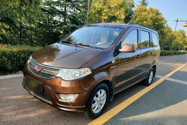 Używany Wuling Hongguang 2016 1.5L S Comfort Version