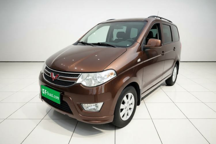 Używany Wuling Hongguang 2016 1.5L S Comfort Version Guazi used car, China used car export, Used car for sale, Used cars, Cheapest cars for sale