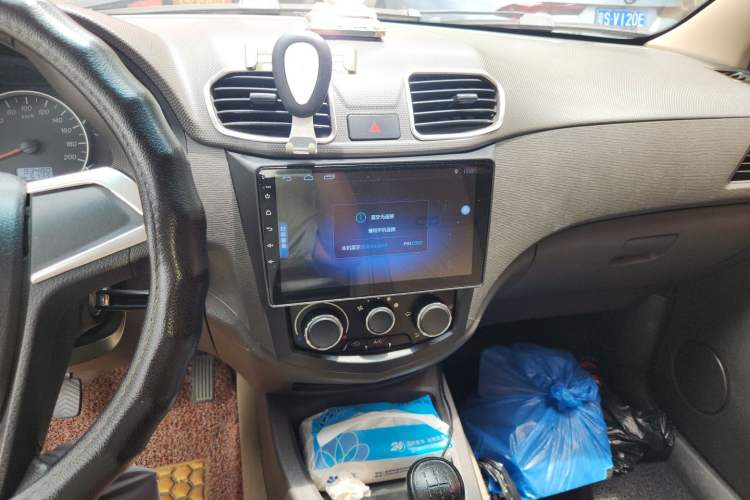 Used Wuling Hongguang 2016 1.5L Restyled S Comfort Version Audio And AC Panel