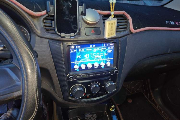 Used Wuling Hongguang 2016 1.5L Restyled S Comfort Version Audio And AC Panel