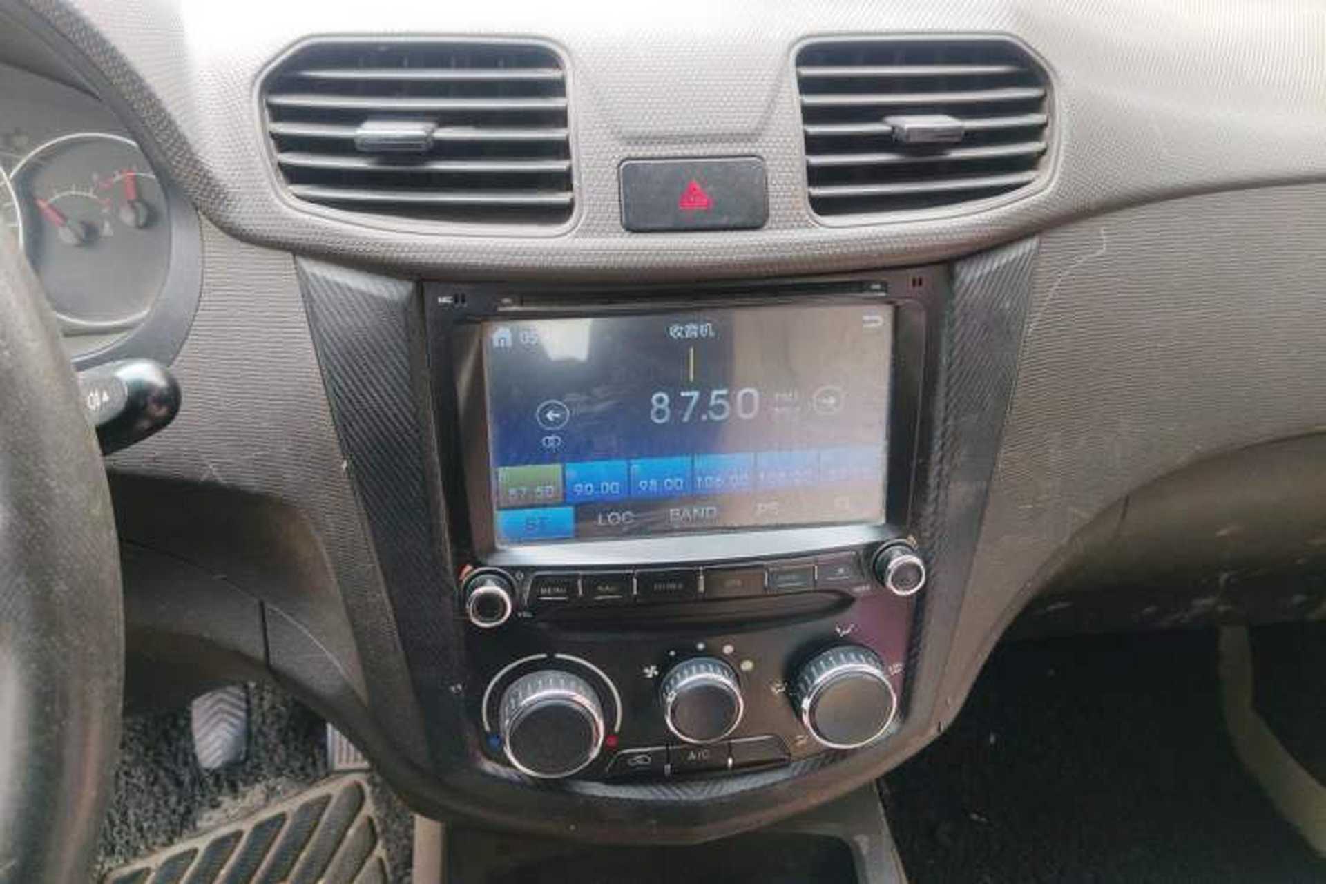 Used Wuling Hongguang 2016 1.5L Restyled S Comfort Version Audio And AC Panel