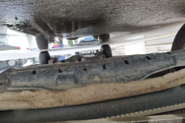 Used Wuling Hongguang 2016 1.5L S Comfort Version Chassis Front