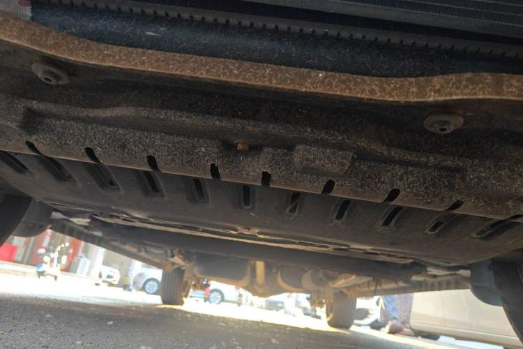 Used Wuling Hongguang 2016 1.5L S Comfort Version Chassis Front