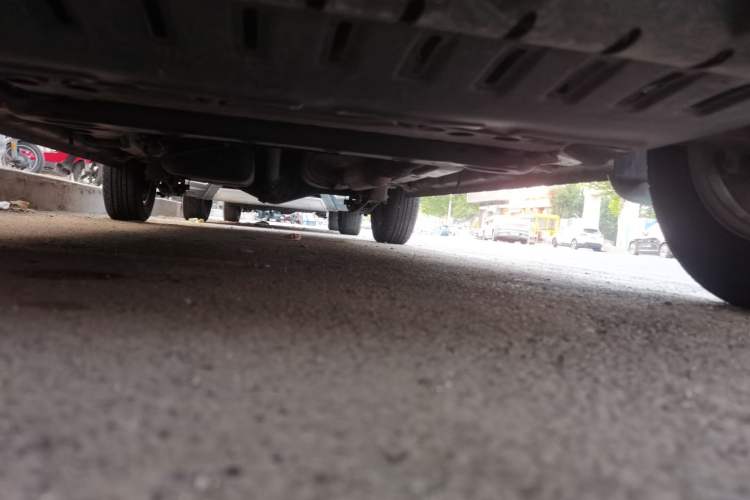 Used Wuling Hongguang 2016 1.5L S Comfort Version Chassis Front