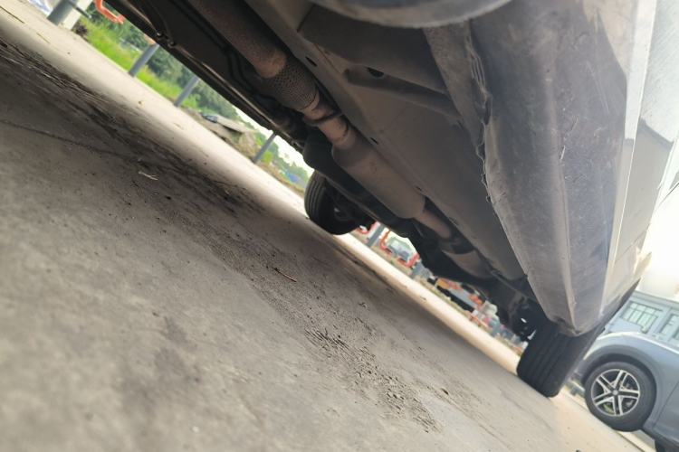 Used Wuling Hongguang 2016 1.5L Restyled S Comfort Version Chassis Front Left