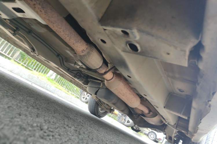 Used Wuling Hongguang 2016 1.5L S Comfort Version Chassis Front Left