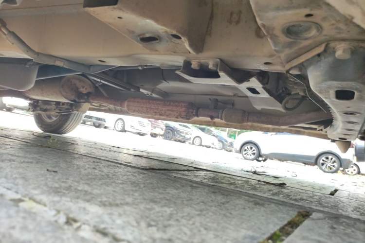 Used Wuling Hongguang 2016 1.5L S Comfort Version Chassis Front Right