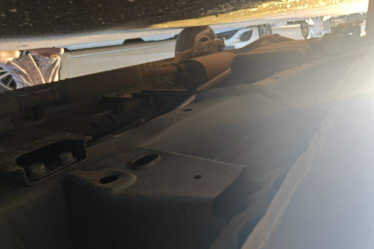 Used Wuling Hongguang 2016 1.5L S Comfort Version Chassis Front Right