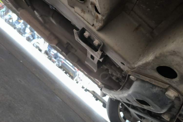 Used Wuling Hongguang 2016 1.5L Restyled S Comfort Version Chassis Front Right