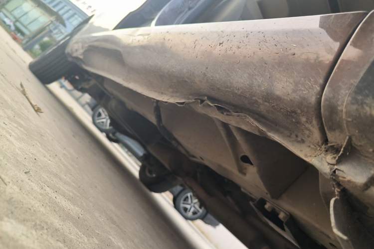 Used Wuling Hongguang 2016 1.5L Restyled S Comfort Version Chassis Front Right