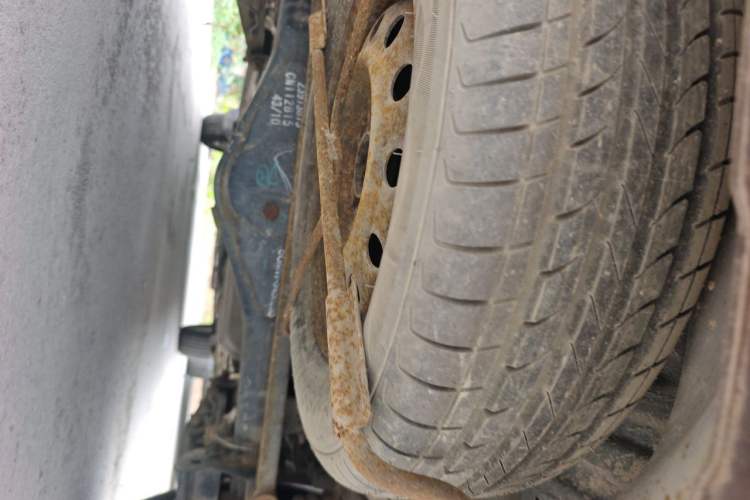 Used Wuling Hongguang 2016 1.5L S Comfort Version Chassis Rear
