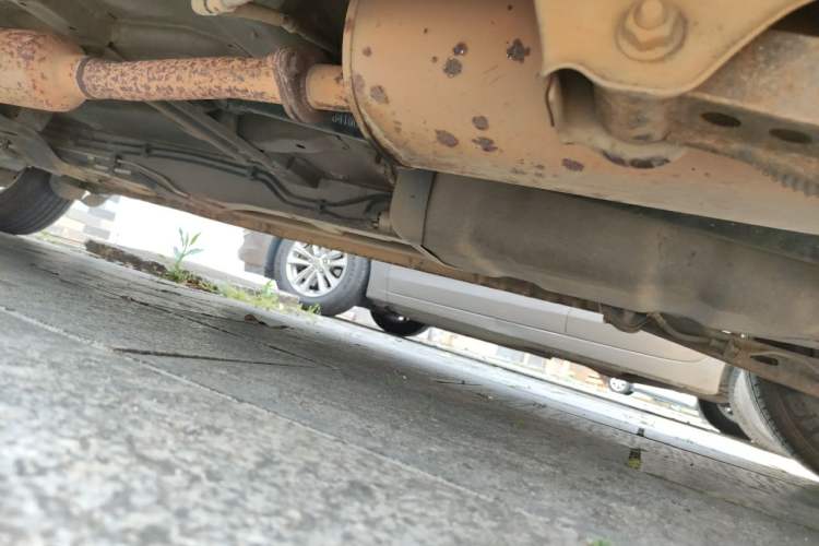 Used Wuling Hongguang 2016 1.5L S Comfort Version Chassis Rear Left