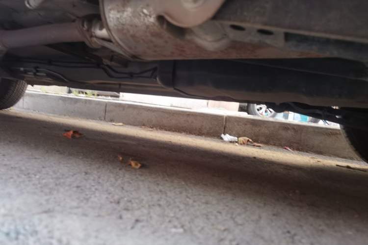 Used Wuling Hongguang 2016 1.5L S Comfort Version Chassis Rear Left