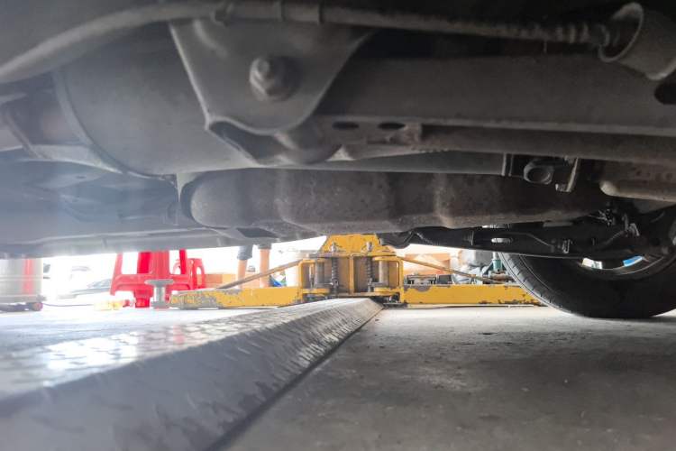 Used Wuling Hongguang 2016 1.5L Restyled S Comfort Version Chassis Rear Left