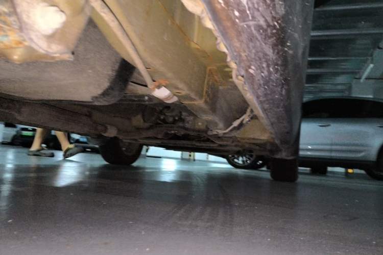 Used Wuling Hongguang 2016 1.5L S Comfort Version Chassis Rear Right