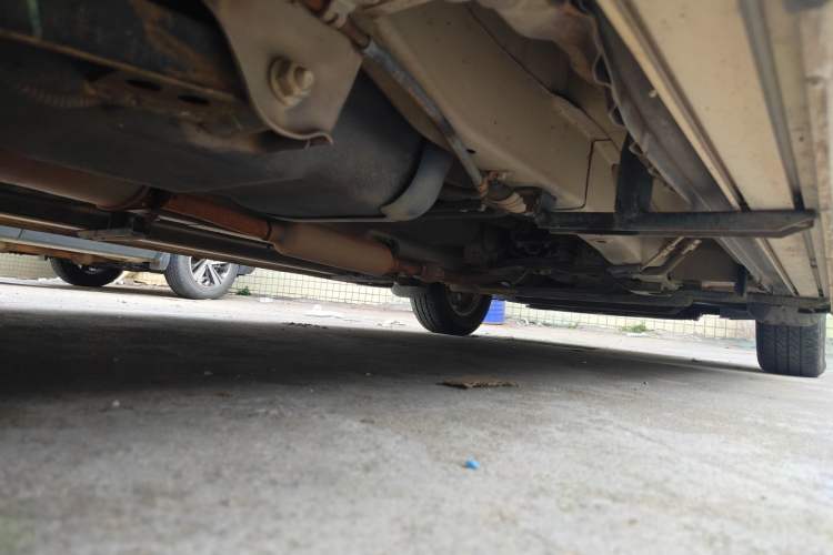 Used Wuling Hongguang 2016 1.5L S Comfort Version Chassis Rear Right