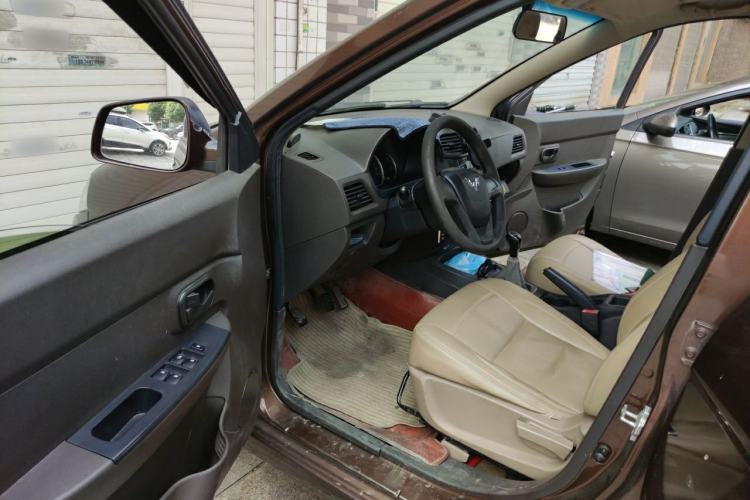 Used Wuling Hongguang 2016 1.5L S Comfort Version Driver Seat