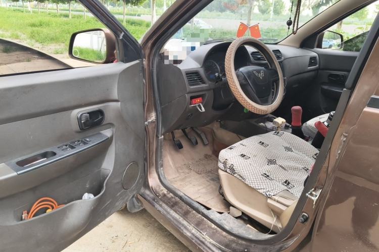 Used Wuling Hongguang 2016 1.5L Restyled S Comfort Version Driver Seat
