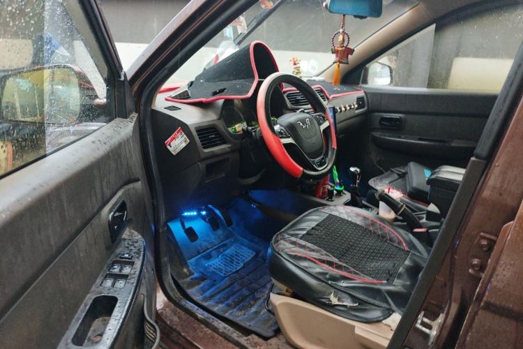 Used Wuling Hongguang 2016 1.5L S Comfort Version Driver Seat