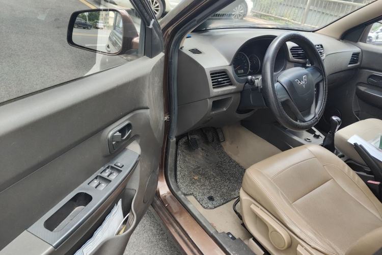 Used Wuling Hongguang 2016 1.5L S Comfort Version Driver Seat