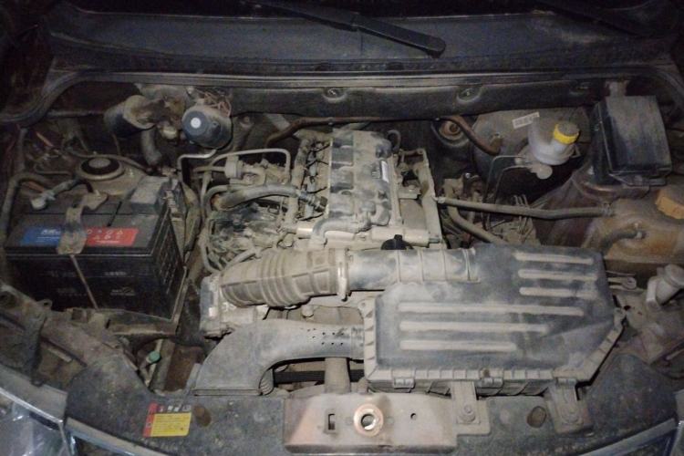 Used Wuling Hongguang 2016 1.5L S Comfort Version Engine Bay
