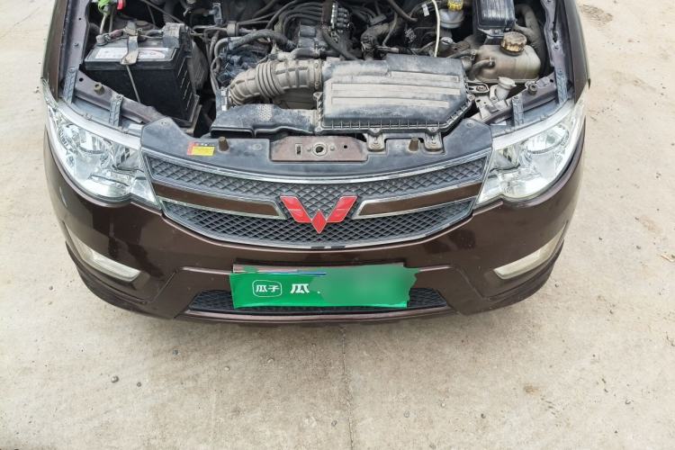 Used Wuling Hongguang 2016 1.5L Restyled S Comfort Version Engine Bay