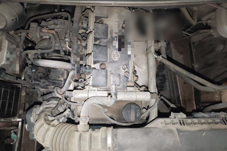 Used Wuling Hongguang 2016 1.5L S Comfort Version Engine Bay