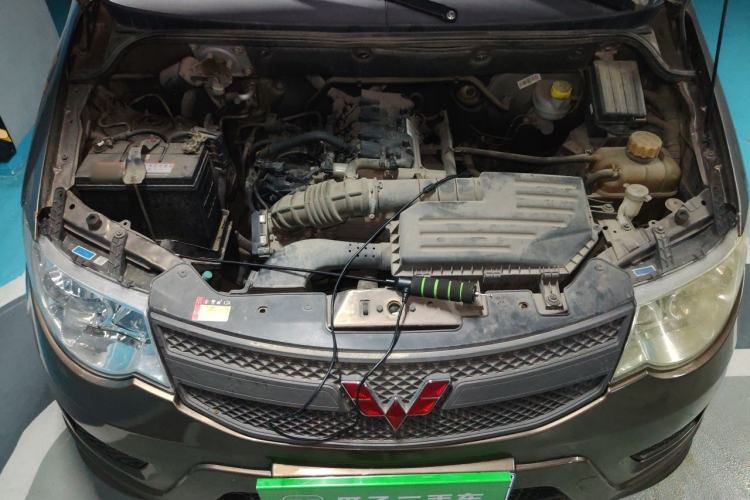 Used Wuling Hongguang 2016 1.5L S Comfort Version Engine Bay