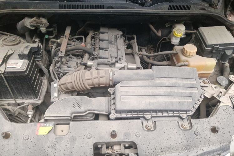 Used Wuling Hongguang 2016 1.5L S1 Deluxe Model China V-standard Engine Bay