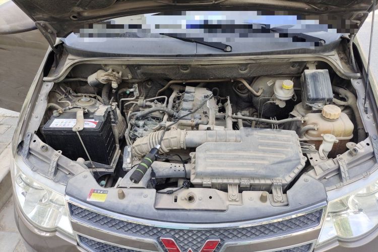 Used Wuling Hongguang 2016 1.5L S Comfort Version Engine Bay