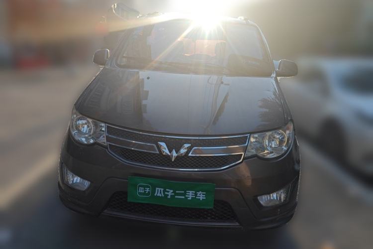 Used Wuling Hongguang 2016 1.5L S Comfort Version Front