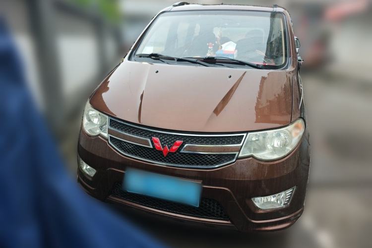 Used Wuling Hongguang 2016 1.5L S Comfort Version Front