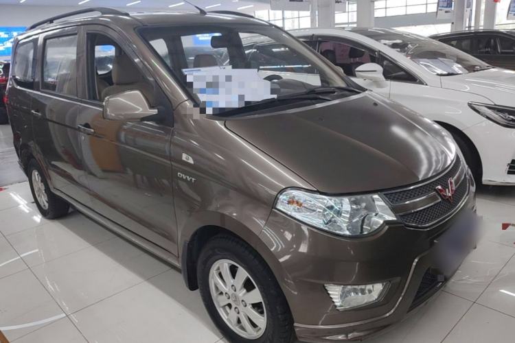 Used Wuling Hongguang 2016 1.5L Restyled S Comfort Version Front Right 45 Deg